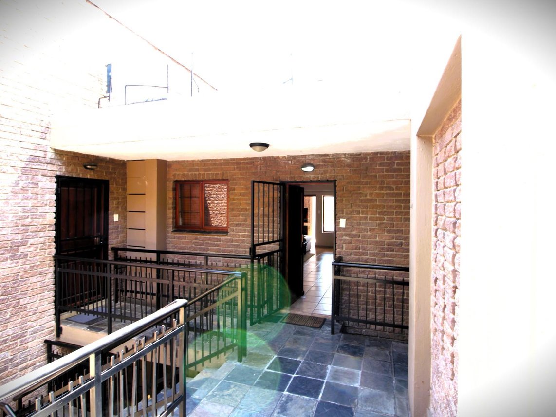 2 Bedroom Townhouse For Sale in Nelspruit