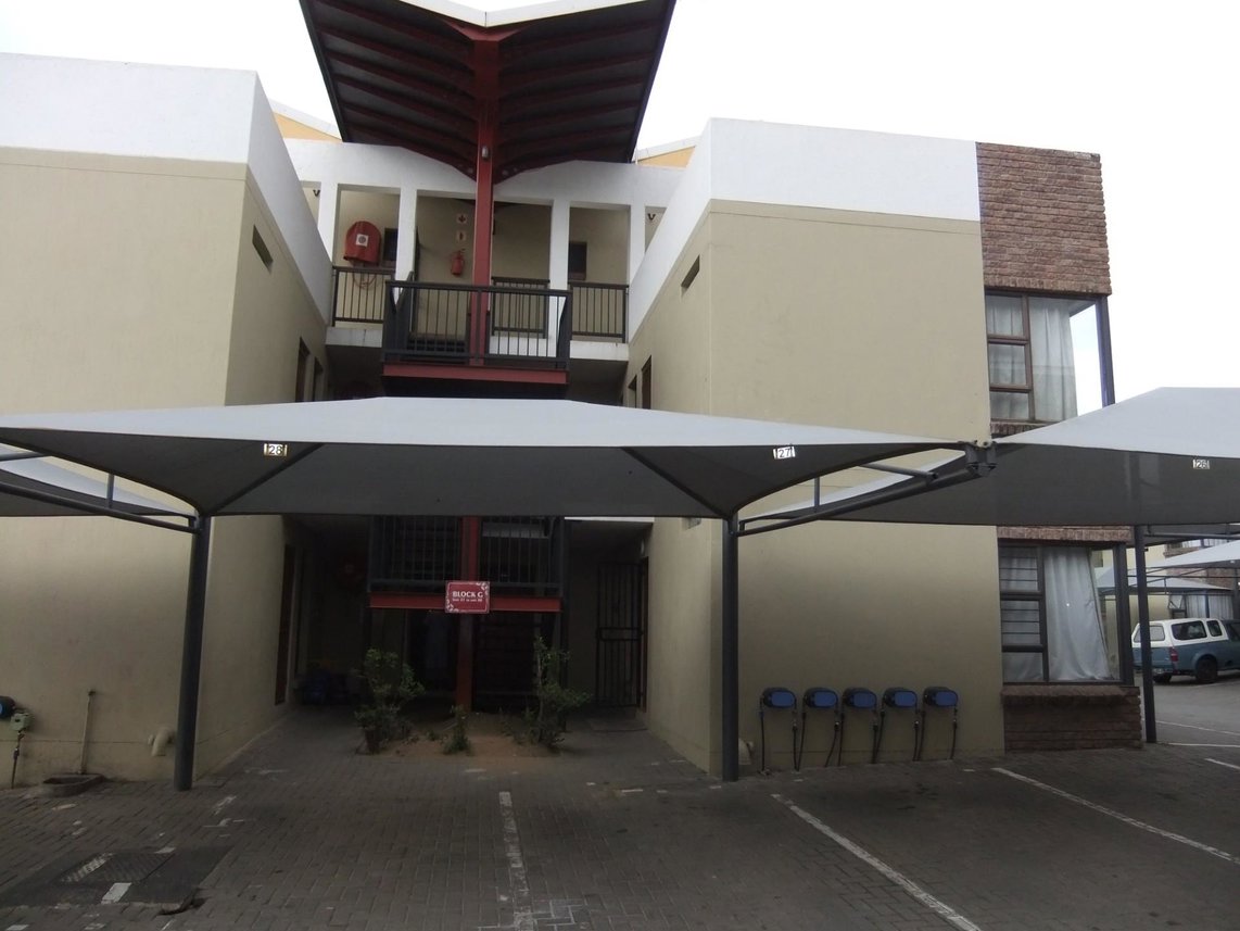 1 Bedroom Apartment For Sale in Nelspruit Central