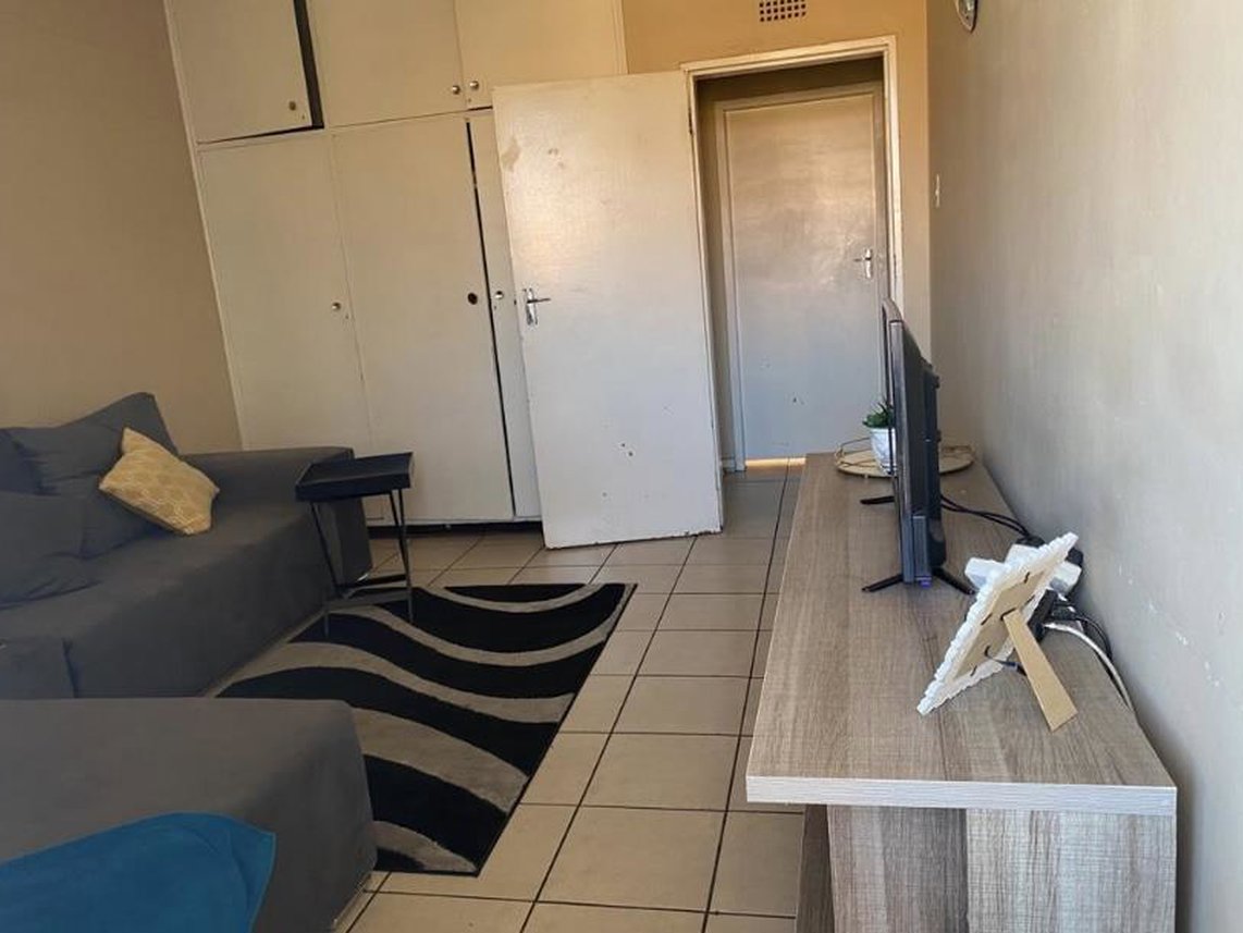 1 Bedroom Apartment For Sale in Bloemfontein