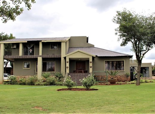 5 Schlafzimmer Farm zum Kauf in Sterkfontein Country Estates