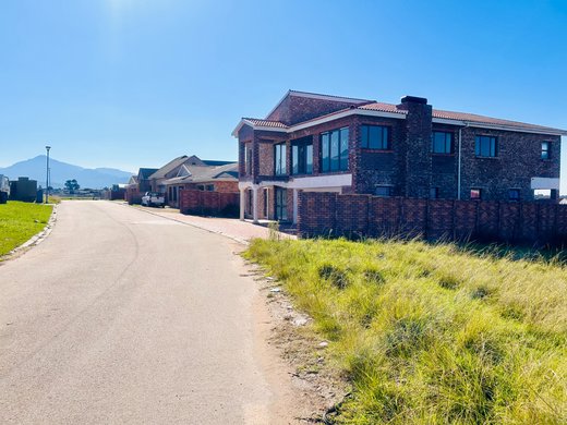Grundstück zum Kauf in Thembalethu