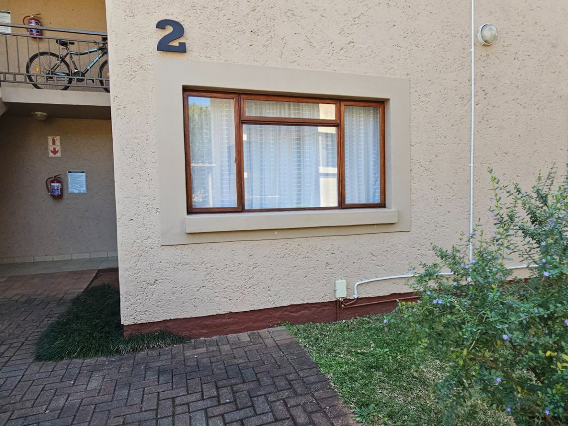 2 Bedroom Apartment For Sale in White River