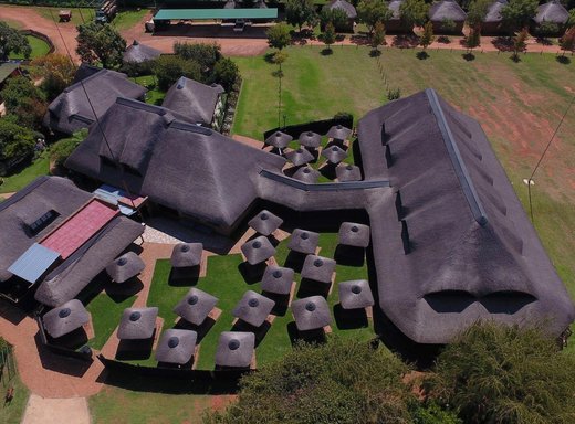 29 Schlafzimmer Kleinsiedlung zum Kauf in Olifantsfontein