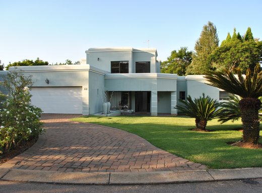 4 Schlafzimmer Haus zum Kauf in Pretoriuspark