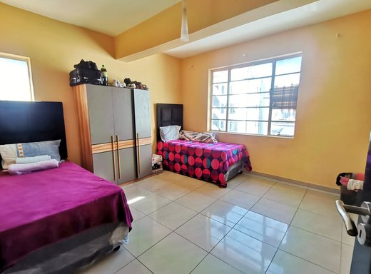 2 Schlafzimmer Wohnung zum Kauf in Bulwer